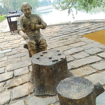 玻璃鋼樹(shù)墩，棋盤(pán)，老頭，公園情景雕塑